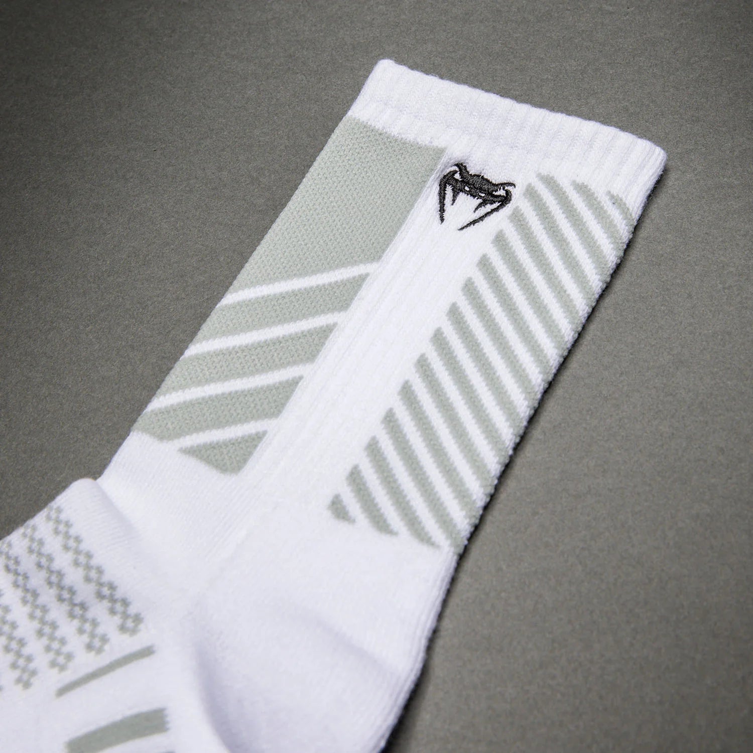 Venum Vector Crew Socks 3 Pack - White/Grey