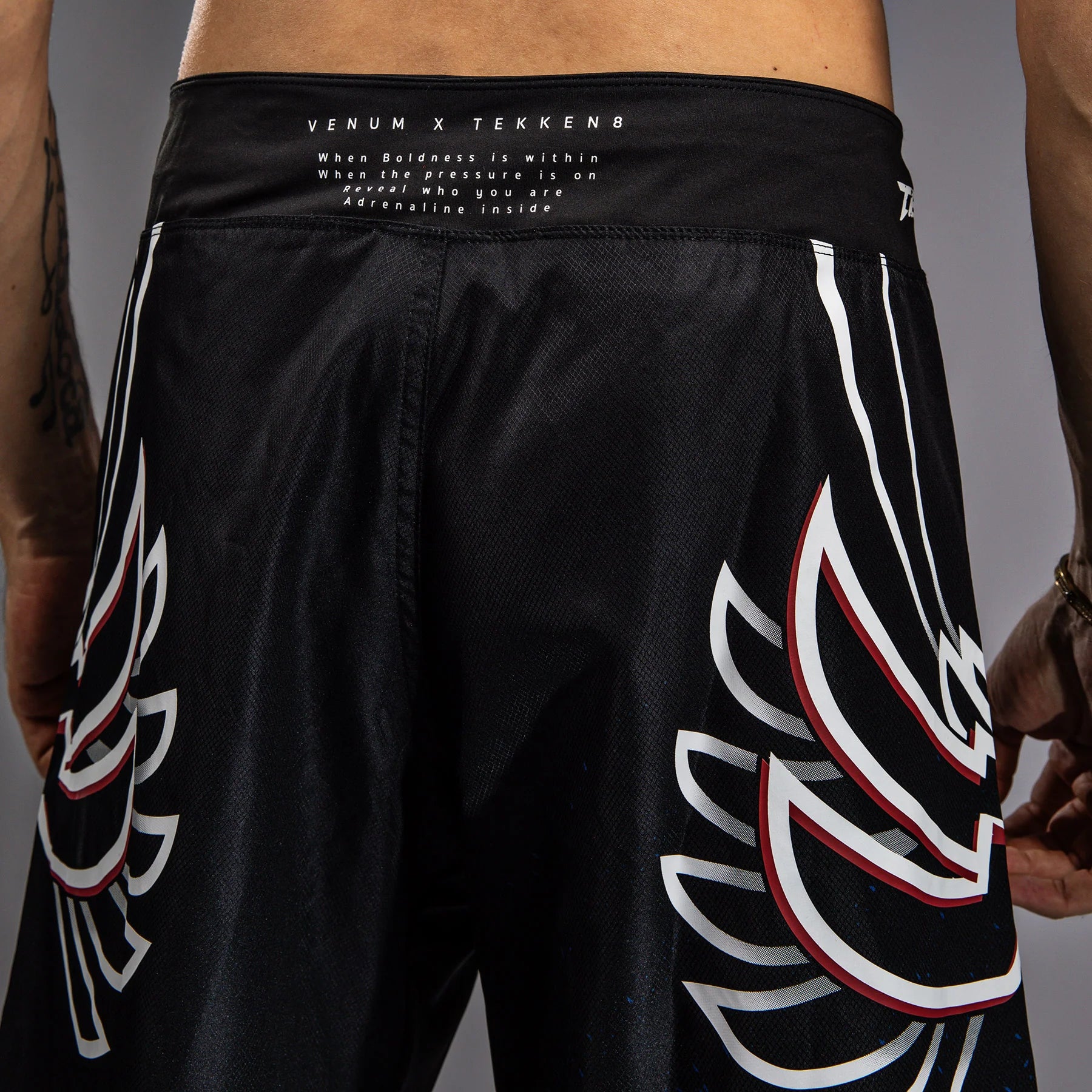 Venum x Tekken 8 TEKKEN - Jin Kazama Fighting Shorts - Blå/Svart/Vit