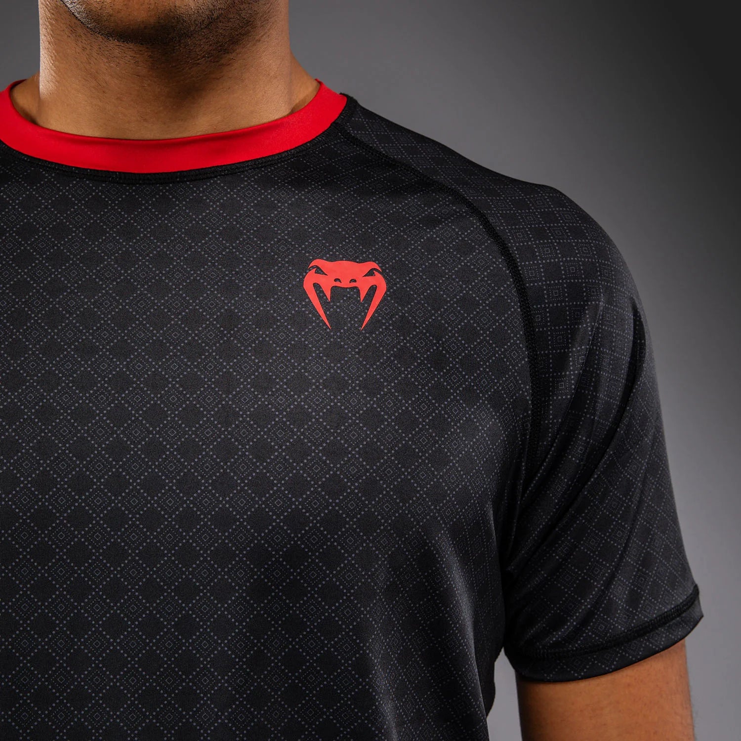 Venum x Roger Gracie Signature Dry Tech T-shirt - Svart/Röd
