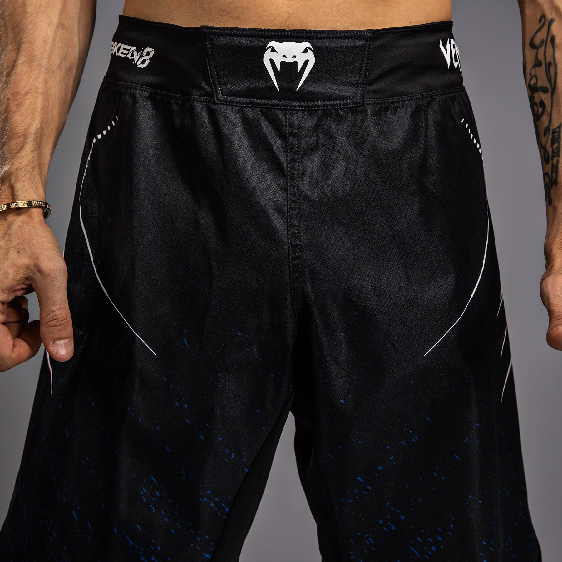 Venum x Tekken 8 TEKKEN - Jin Kazama Fighting Shorts - Blå/Svart/Vit