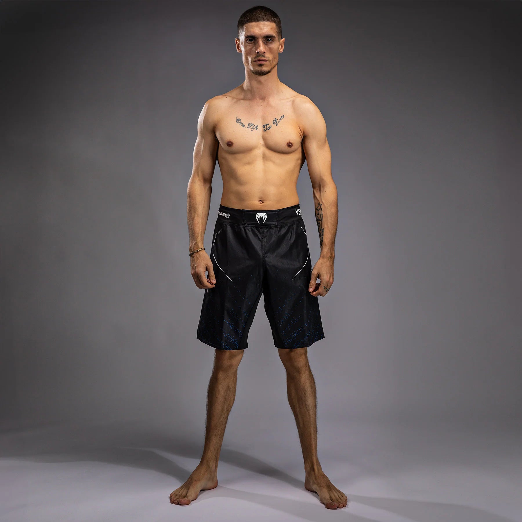 Venum x Tekken 8 TEKKEN - Jin Kazama Fighting Shorts - Blå/Svart/Vit