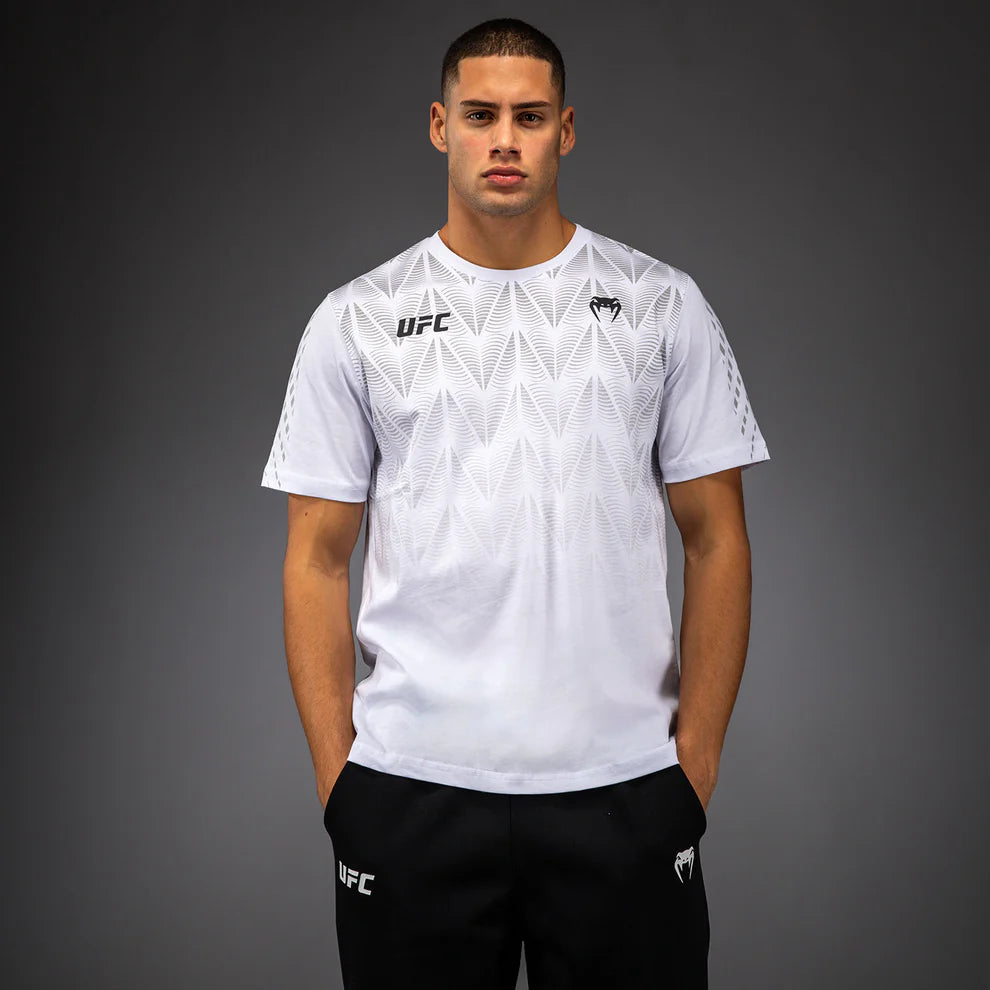 UFC Zenith av Venum Replica Herr Vit T-shirt